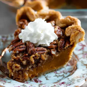 Pecan Praline Pumpkin Pie
