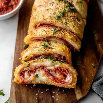How to Make Homemade Stromboli