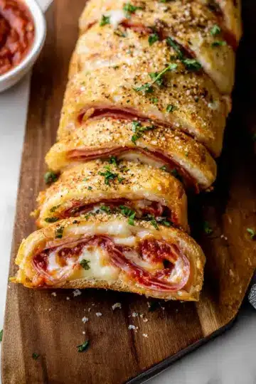 How to Make Homemade Stromboli