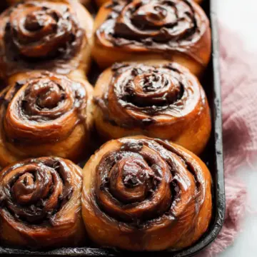 Rich & Fluffy Chocolate Sweet Rolls