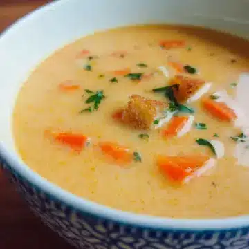Easy Creamy Vegetable Soup