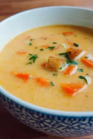 Easy Creamy Vegetable Soup