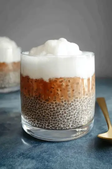 Bubble Tea Pudding – with Chia and Salted Foam