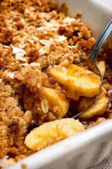 Easy Banana Crumble {Banana Crisp}