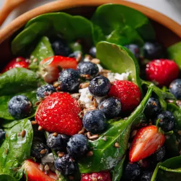 Berry Spinach Salad