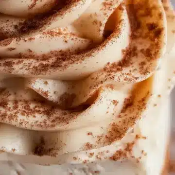 Butterfinger Buttercream Frosting – Easy & Delicious Recipe