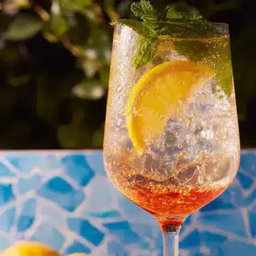 Hugo Spritz Cocktail